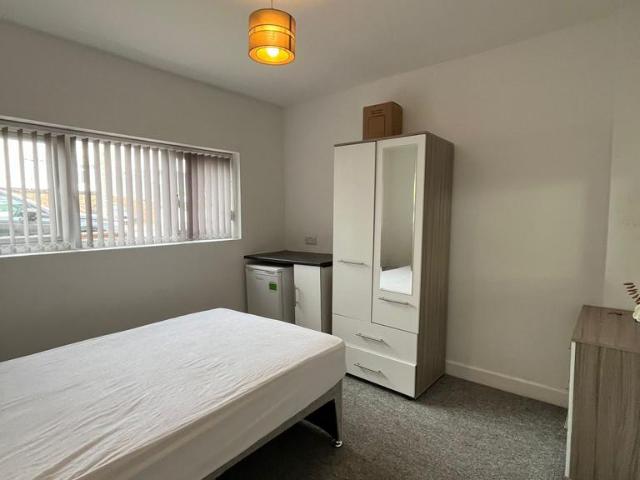 House for rent in Brierley Hill, West Midlands