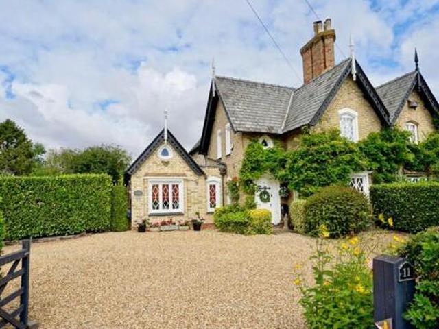 House for sale in Lyons, Greater London
