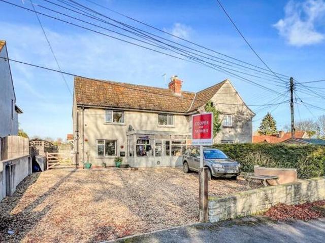 House for sale in Lyons, Greater London