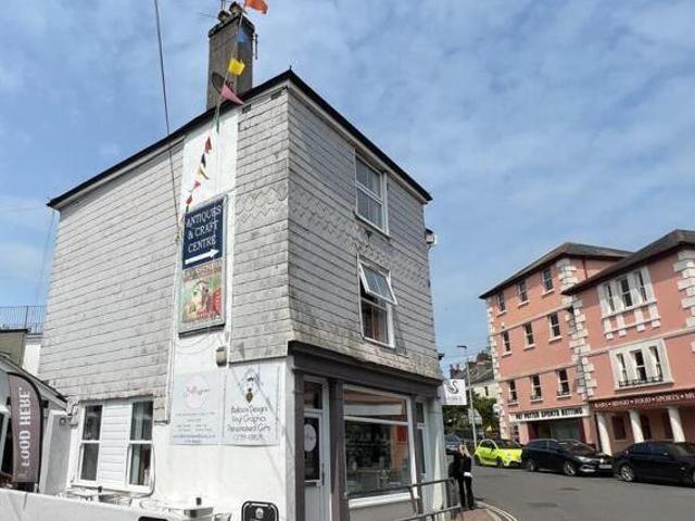 House for sale in Strode, Devon