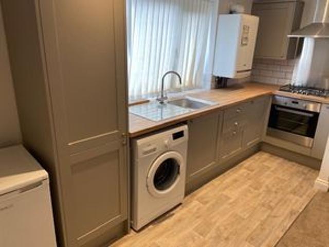 Apartment for rent in Caldermoor, Burnedge