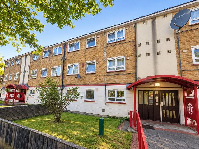 Apartment for rent in London Borough of Newham, Greater London