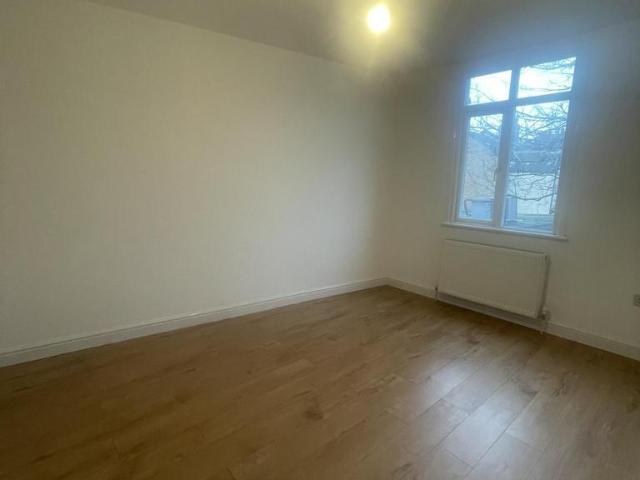 Apartment for rent in Lower Edmonton, Greater London
