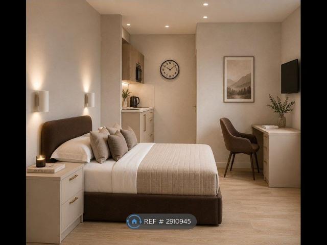 Room for rent in Roby Mill, Lancashire