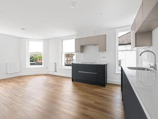 Apartment for rent in South Park, Red Hill