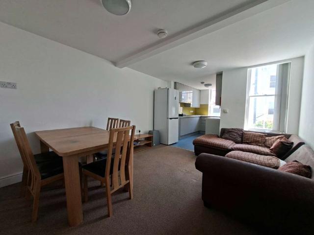 Room for rent in Falmouth, Cornwall