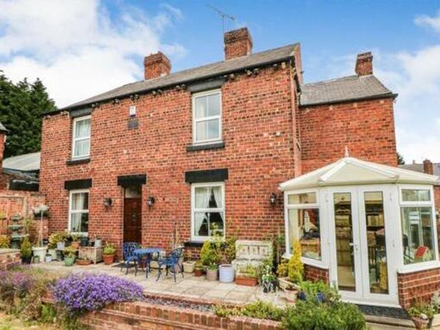 House for sale in King's Walden, Hertfordshire