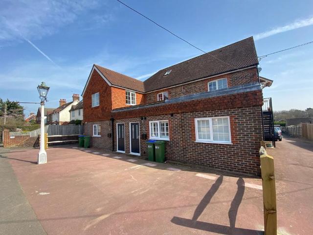 Apartment for rent in Cox Green, Horsham
