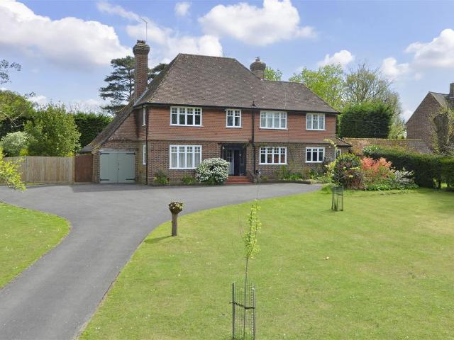 House for rent in Cox Green, Horsham