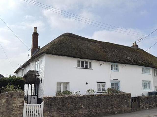 House for sale in Sidbury, Budlake