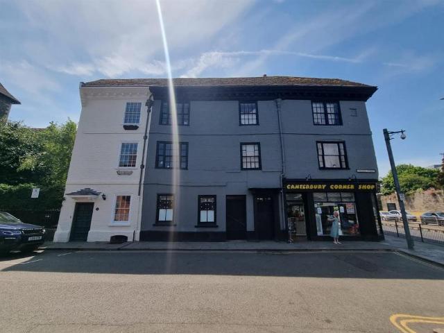 Apartment for rent in Longport, Canterbury