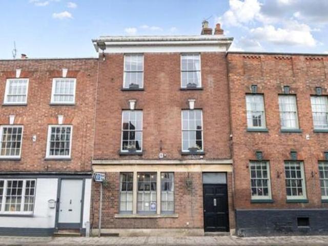 House for sale in Priors Park, Tewkesbury