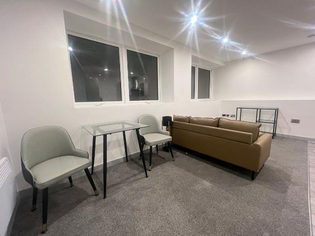 Apartment for rent in Goldthorn Hill, West Midlands