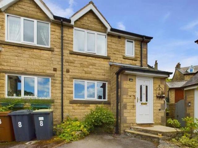 House for sale in Charlesworth, East Midlands