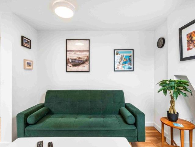 Apartment for rent in Worthing, West Sussex