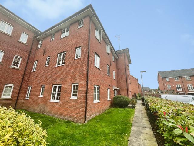 Apartment for rent in Prestolee, Lee Bank