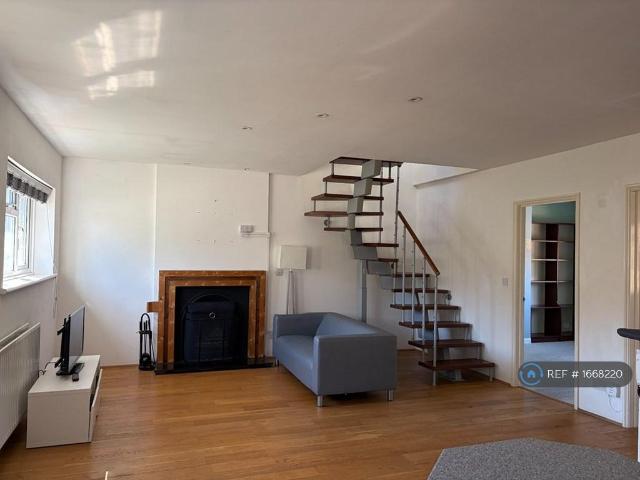 Apartment for rent in Royal Borough of Greenwich, Greater London