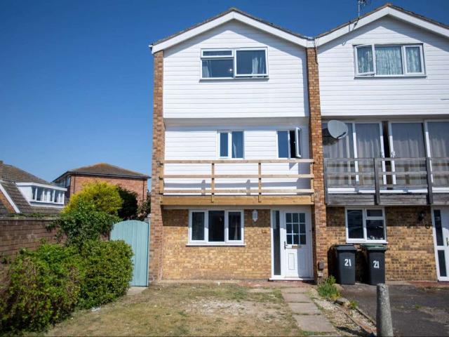 Room for rent in Privett, Middlecroft