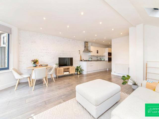 Apartment for rent in London Borough of Barnet, Greater London