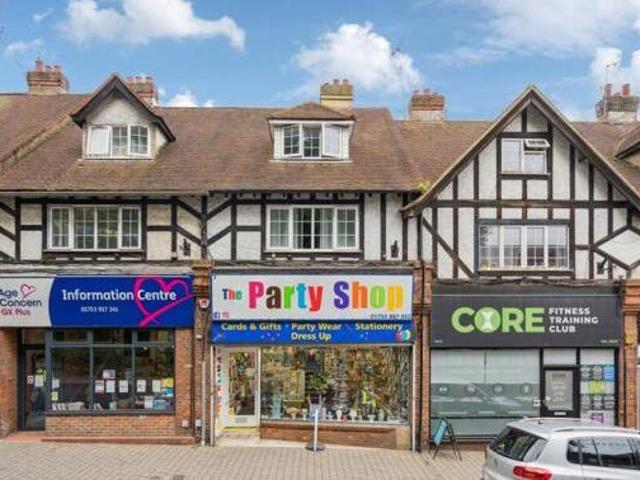 House for sale in Lyons, Greater London