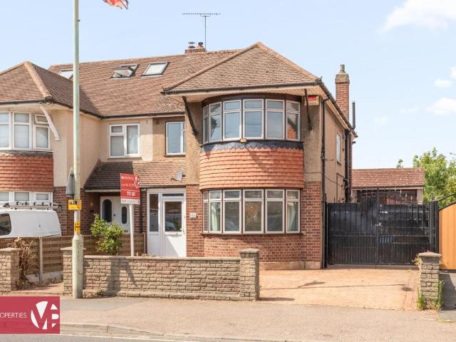 House for rent in Churchgate, Broxbourne