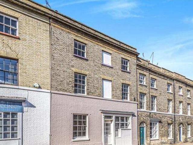 House for rent in Lyons, Greater London