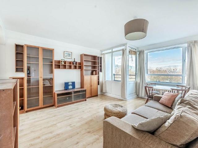 Apartment for rent in Pimlico, Greater London