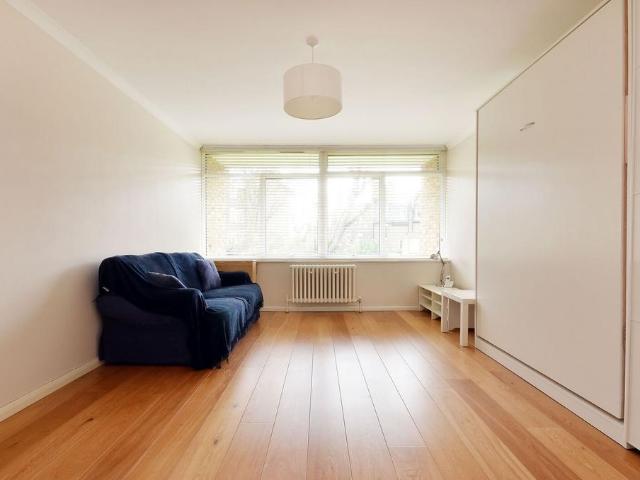 Apartment for rent in Pimlico, Isle Of Man