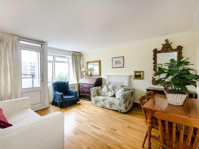 Apartment for rent in Pimlico, Greater London
