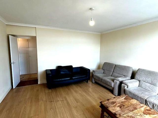 Apartment for rent in Wealdstone, Greater London
