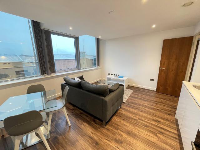 Apartment for rent in Riverdene, Priest Down