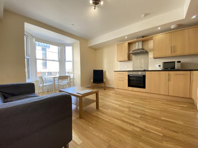 Apartment for rent in Crockherbtown, Falcon Lodge