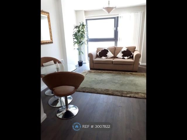 Apartment for rent in Crockherbtown, Falcon Lodge