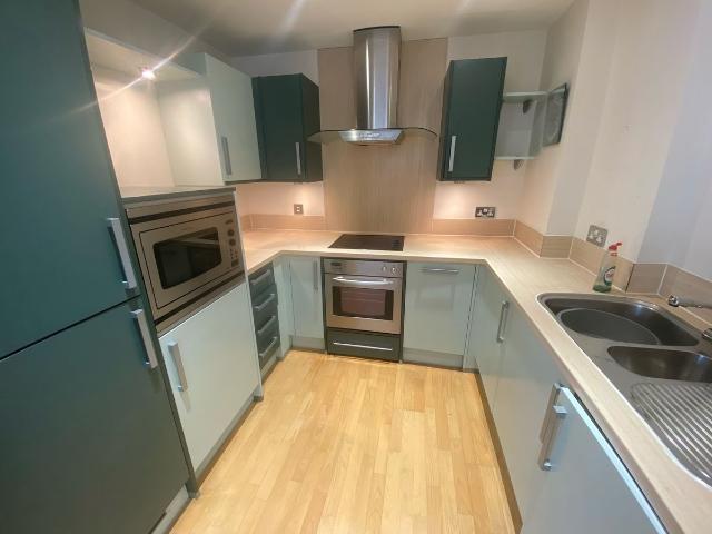 Apartment for rent in Crockherbtown, Falcon Lodge