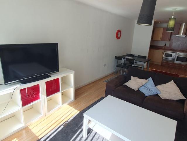 Apartment for rent in Crockherbtown, Falcon Lodge