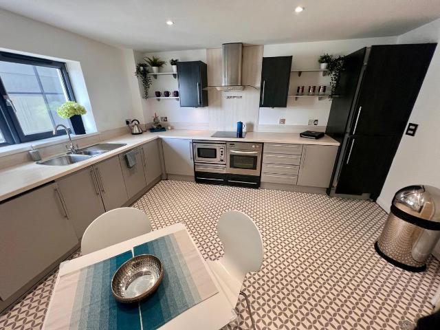 Apartment for rent in Canal Quarter, Cardiff
