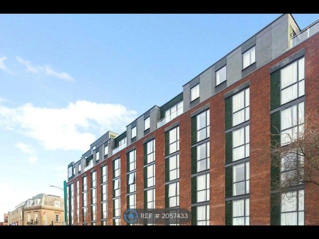 Apartment for rent in Bollinbrook, Macclesfield