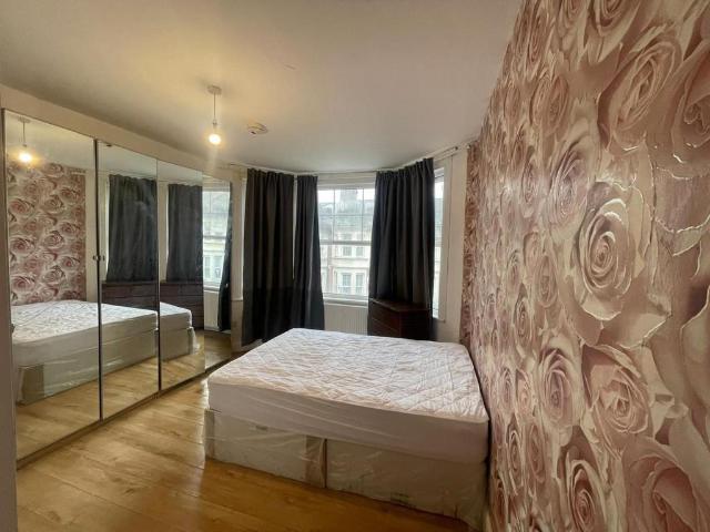 Apartment for rent in Dollis Hill, Greater London
