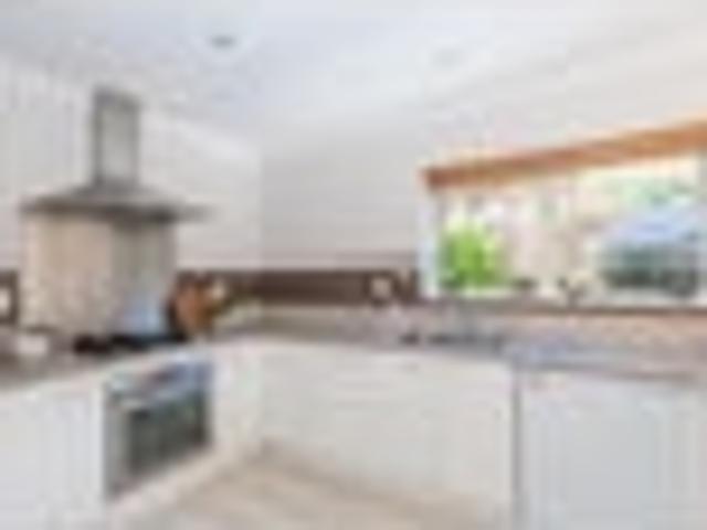 Townhouse for rent in Matata, Wellington
