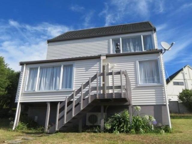 Apartment for rent in Matata, Wellington