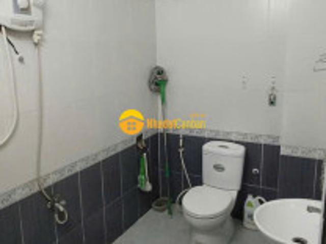 Nhà mặt phố bán