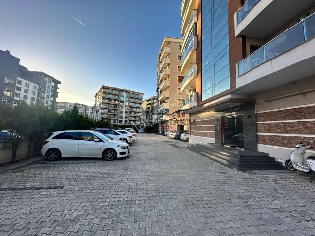 Çiğli, İzmir içerisinde satılık mülk