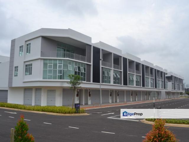 Shop for rent in Bukit Ledang, Johor