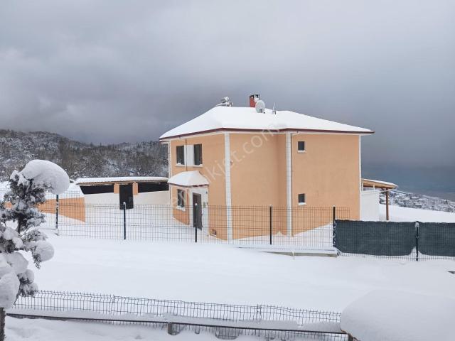 Cide içerisinde satılık Villa