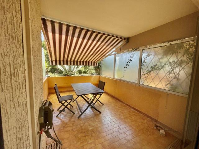 Studio location à Quartier Jean-Médecin, Nice