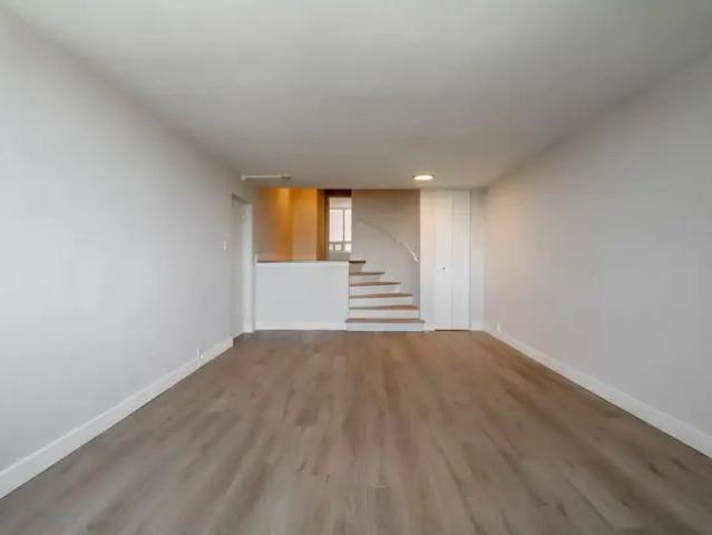 Apartment for rent in St. Leonard's, Quebec