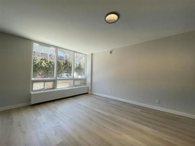 Apartment for rent in St. Leonard's, Quebec