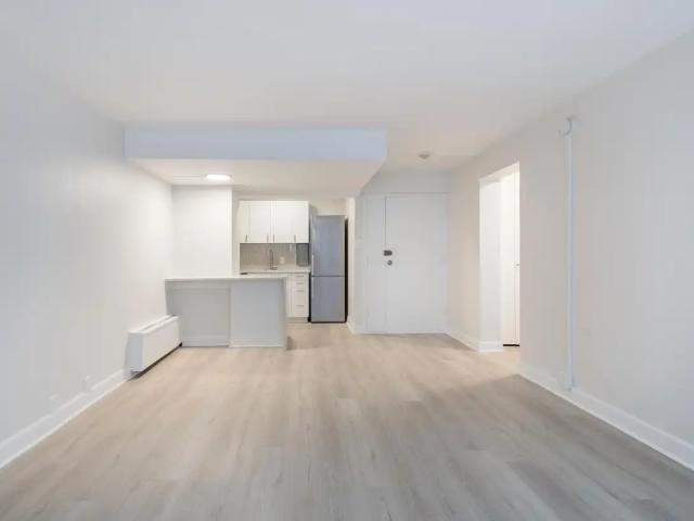 Apartment for rent in St. Leonard's, Quebec