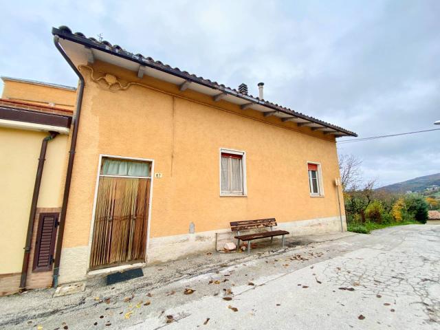 Villa Indipendente in vendita a Marche, Ancona