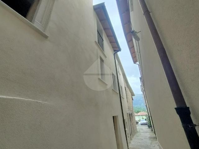 Appartamento in affitto a Tornimparte, Abruzzo